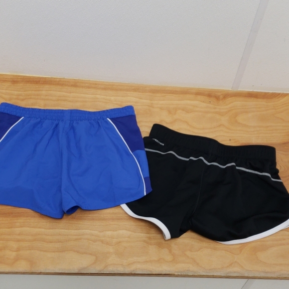 ❤ADIDAS AND REEBOK WOMENS SHORTS/ACTIVEWEAR, med - Picture 4 of 4